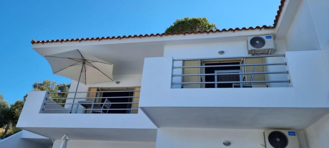 Skiathos Lagoterra Apartments Экстерьер фото