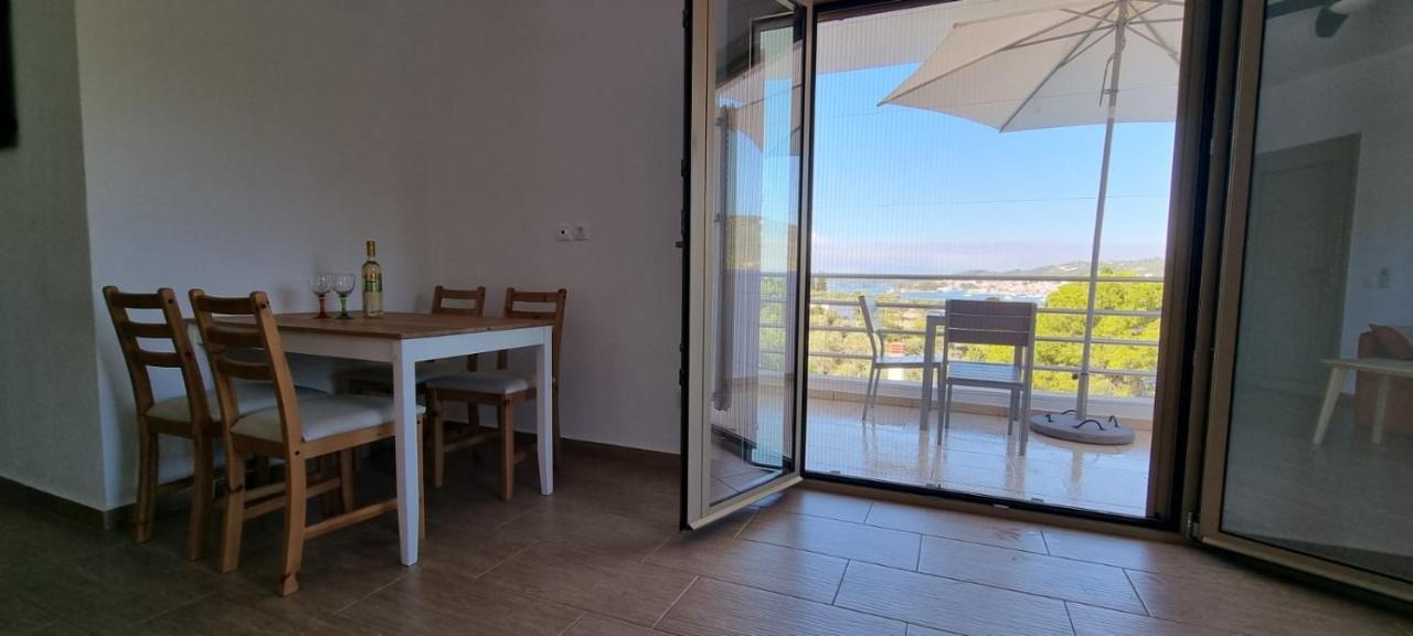 Skiathos Lagoterra Apartments Экстерьер фото
